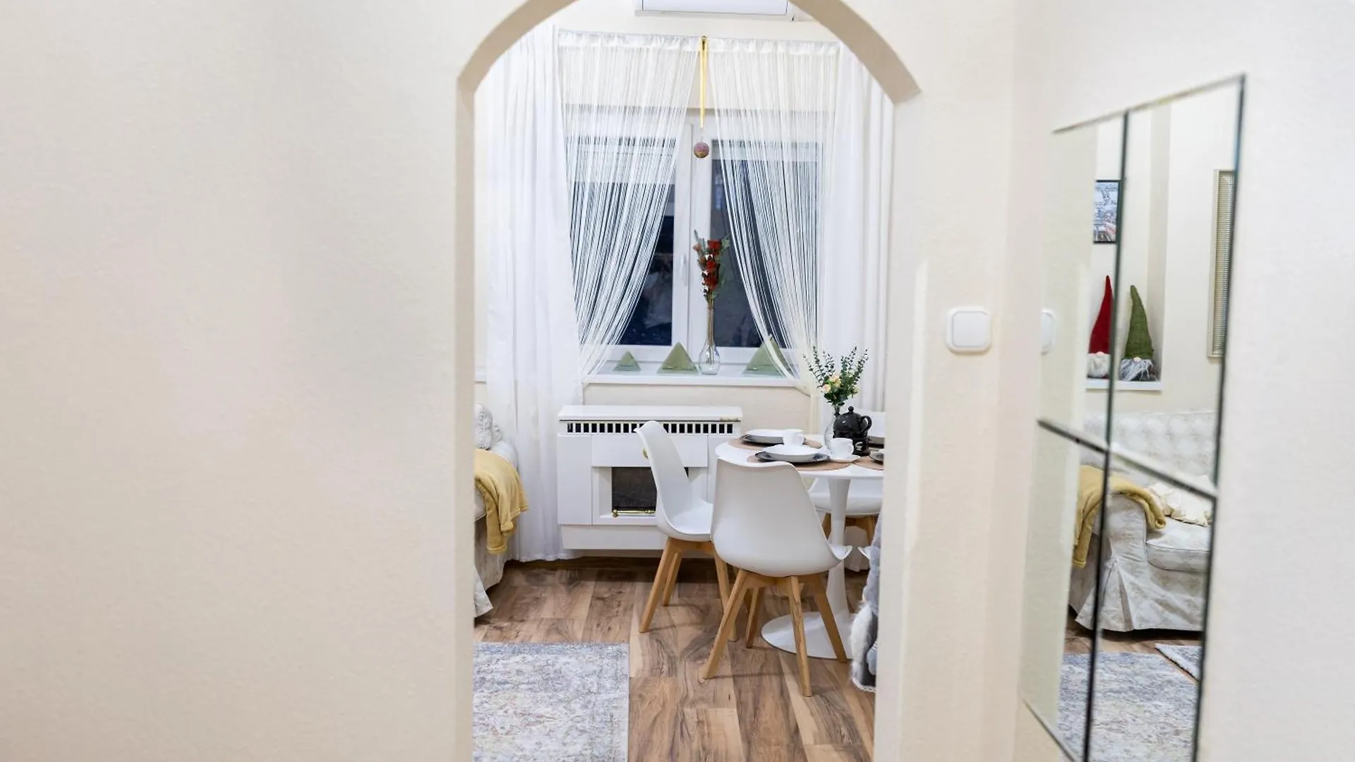 Sunhill Apartment Next To The Buda Castle Budapest